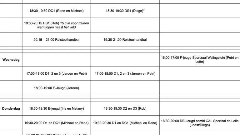 Overzichtstabel met zaaltrainingstijden voor Bloemen Zaal 1, Bloemen Zaal 2 en andere zalen, inclusief rolstoelhandbal.